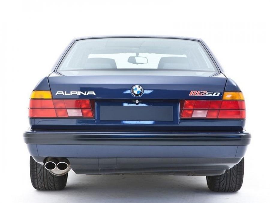  Alpina B12 5.0 (E32) 1988 года  (UK) (фото 6 из 8)